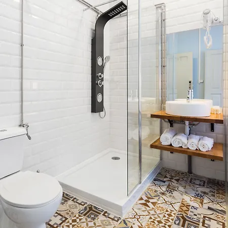 Konukevi The Bohemian Place 4*