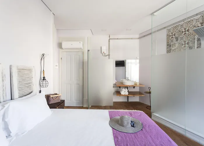 בית הארחה The Bohemian Place 4*