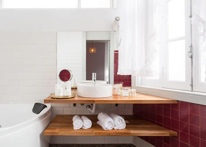 בית הארחה The Bohemian Place 4*