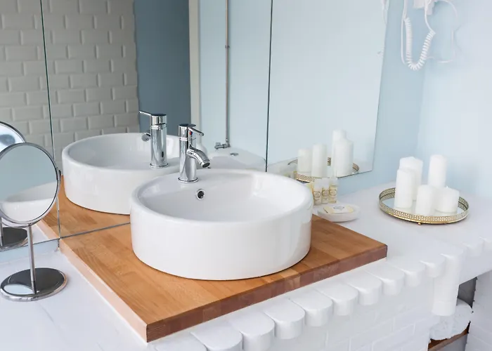 The Bohemian Place 4*